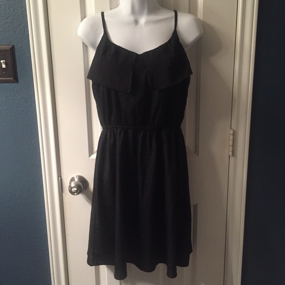 H&M | simple Lightweight Black Dress Size 6 - Picture 2 of 5